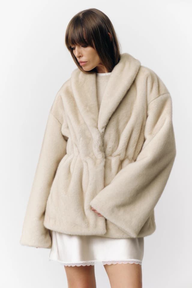 BJTZ Luxury Women’s Faux Fur Winter Coat Warm Thickened Thermal Insulated Jacket For Autumn Winter Cold Weather Outerwear